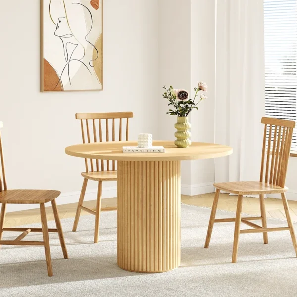 round dining table